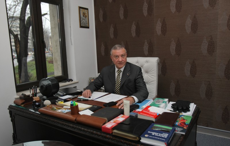 Mircea Sandu vede o luptă în doi pentru titlu: ”Craiova va sta în coasta Stelei!”