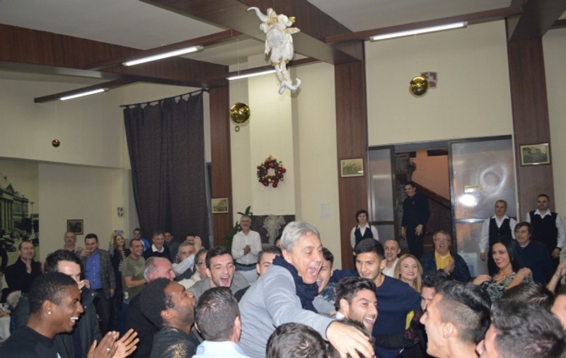 HAOS la sărbătoarea de final de an la Universitatea Craiova