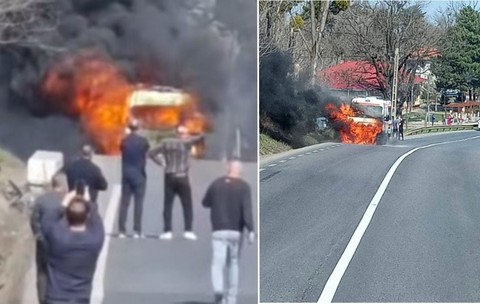 O ambulanță a luat foc pe DN 28, în județul Iași. Traficul din zonă a fost oprit
