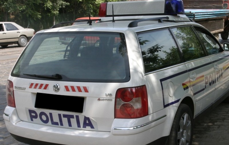 S-a aruncat în fântână de teamă că are cancer