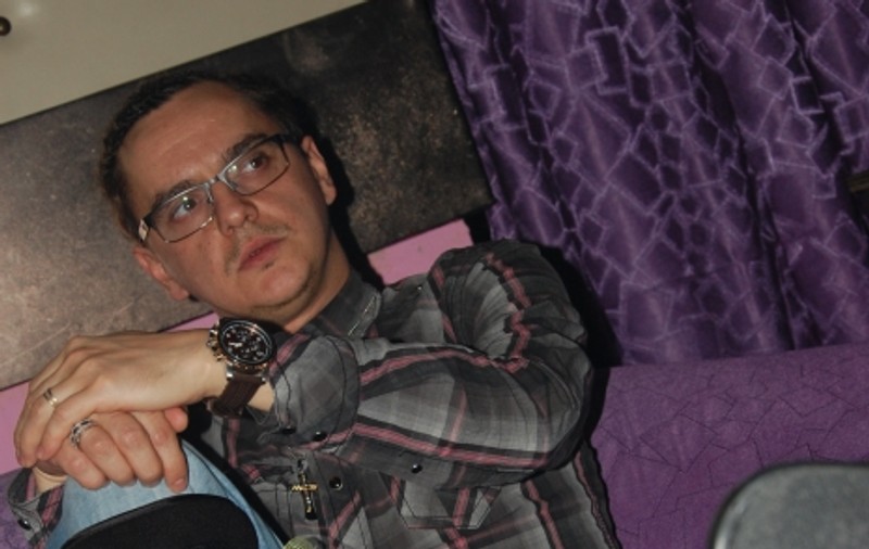 Designerul Haiduc şi-a făcut bijuterii pentru... PICIOARE! | FOTO