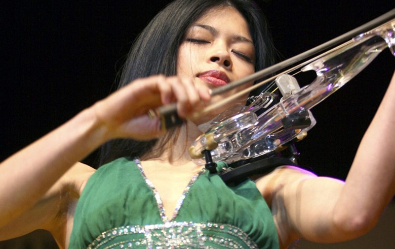 Devenită celebră datorită viorii, Vanessa-Mae Vanakorn s-a calificat la Olimpiada de Iarnă 