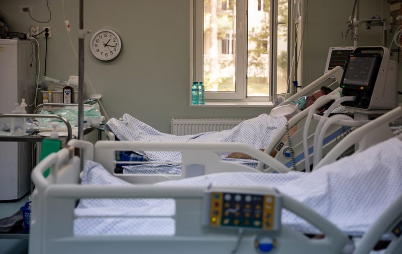 Tânăr infectat cu COVID și salvat de medici, mort după ce a cerut să fie externat pe proprie răspundere, la Timișoara