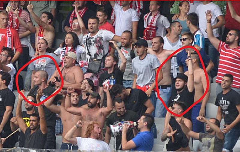 Doi fotbaliști din Liga a IV-a au fost concediați, după ce au mințit că le-a murit un verișor pentru a merge în galeria echipei UTA la derby-ul cu U Cluj