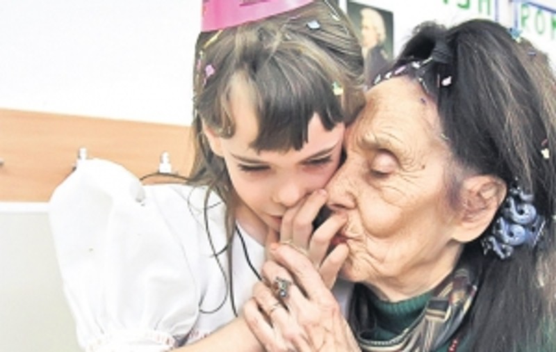 Ce avere îi lasă Adriana Iliescu, cea mai bătrână mamă din România, fiicei sale