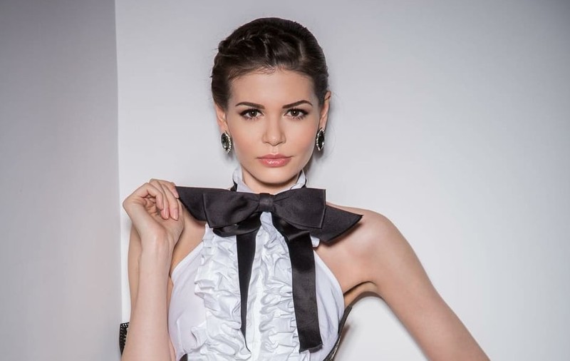 Cum a apărut Monica Gabor la un restaurant de lux din Dubai. Nu a mers singură, ci însoțită