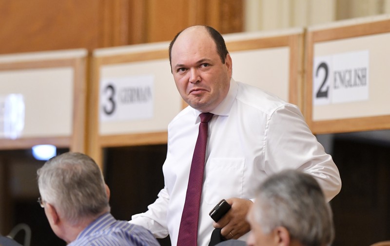 Avertismentul lui Ionuț Dumitru, economist-șef al Raiffeisen: Cheltuielile sociale au fost mai mari decât s-a bugetat, deficitul este foarte mare