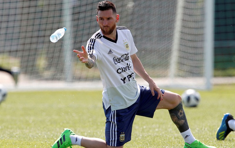Messi i-a cerut antrenorului să scoată doi jucători din echipă! Sampaoli pleacă de la naționala Argentinei