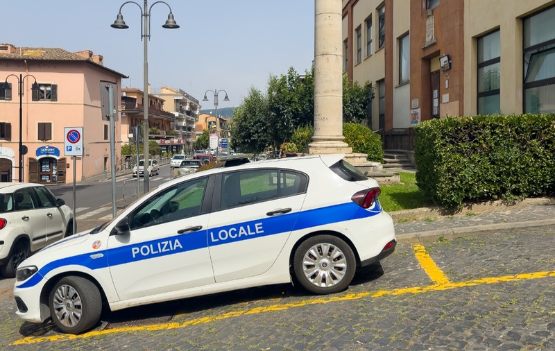 O româncă din Italia a fost găsită moartă în locuința sa: alarma a fost dată de prietena ei, după ce nu a mai reușit să dea de ea