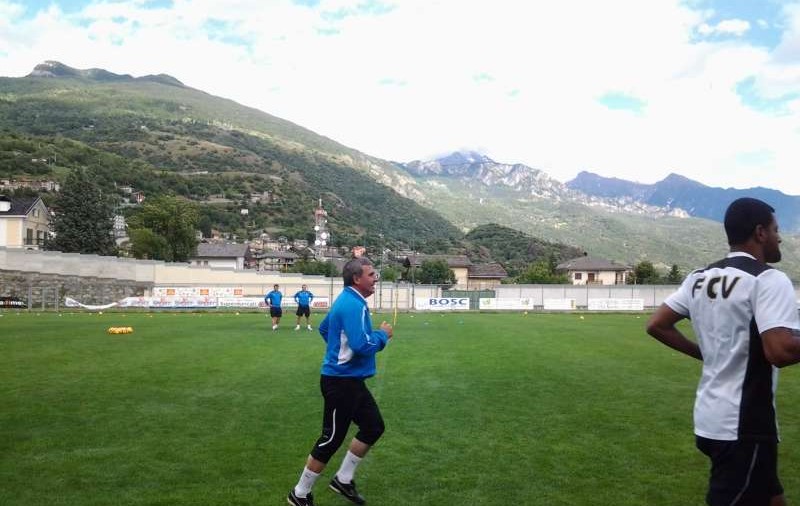 VIDEO / Gică Hagi face spectacol la antrenamentele echipei sale