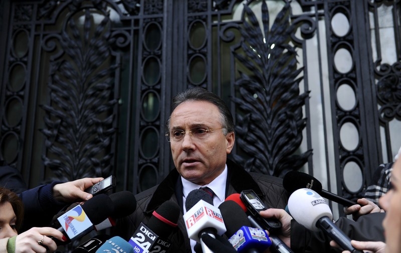 Gheorghe Nichita, fostul primar al Iaşiului, condamnat la 5 ani şi două luni cu executare pentru că şi-a spionat amanta