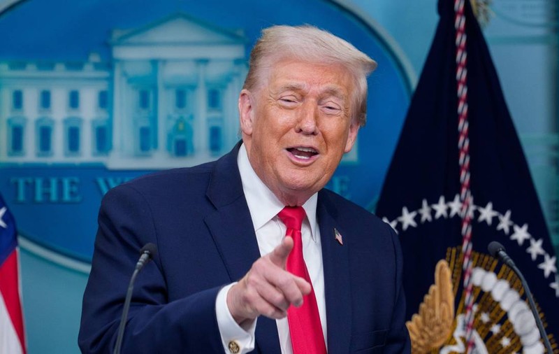Donald Trump cere despăgubiri de un miliard de dolari de la Universitatea Harvard