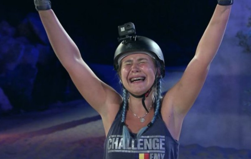 Emy Alupei a primit 50.000 dolari, după finala show-ului „The Challenge” produs de MTV. Cine a luat premiul de 1.000.000 de dolari
