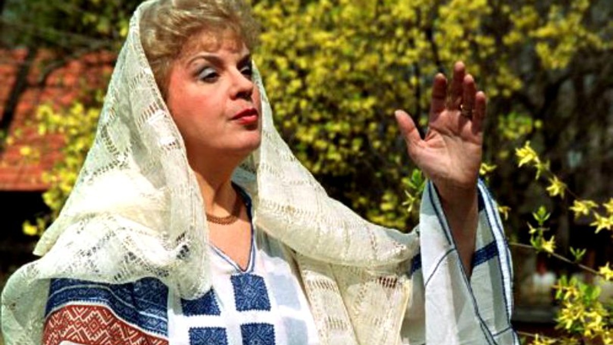 Ionela Prodan și-a organizat dinainte înmormântarea. "Sicriul alb a fost dorința ei, așa le-a spus fetelor"