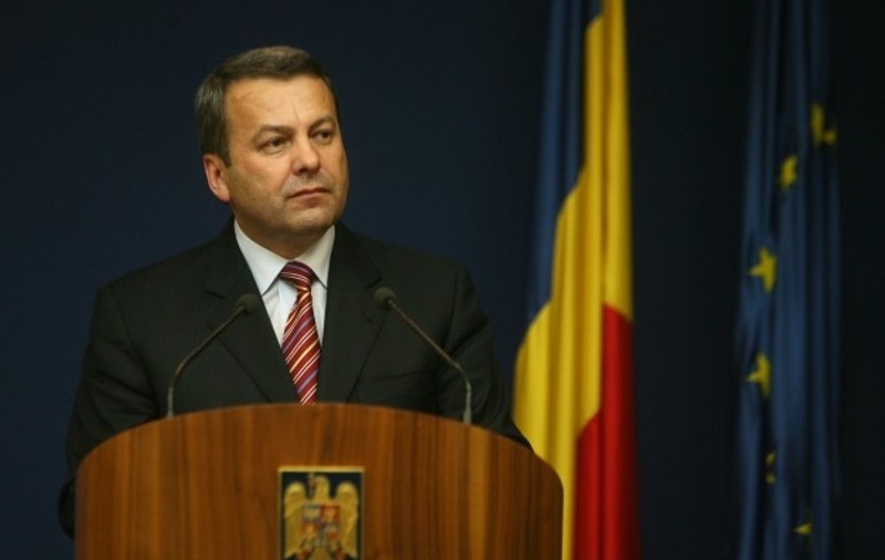 Fostul ministru de finanţe Gheorghe Ialomiţianu va candida la Primăria Braşov din partea partidului lui Tăriceanu