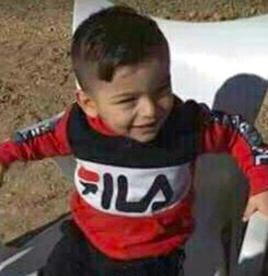 Micuțul Julen fotografiat de părinți chiar în ziua tragediei / Profimedia