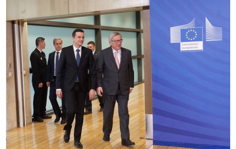 Premierul Sorin Grindeanu, din nou în vizită la Bruxelles; Întâlniri cu înalţi oficiali europeni, în marja Consiliului European
