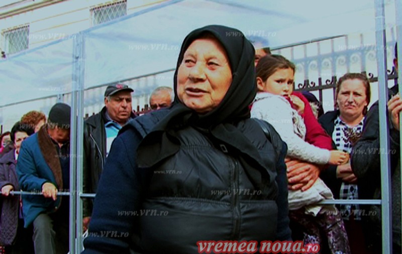 Povestea bătrânei care a primit o casă după ce s-a rugat ani la rând la moaștele Sfintei Parascheva