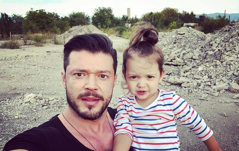 VIDEO/ Victor Slav și fiica lui au același semn din naștere! Ce-a mai dezvăluit fostul soț al Biancăi Drăgușanu despre Sofia