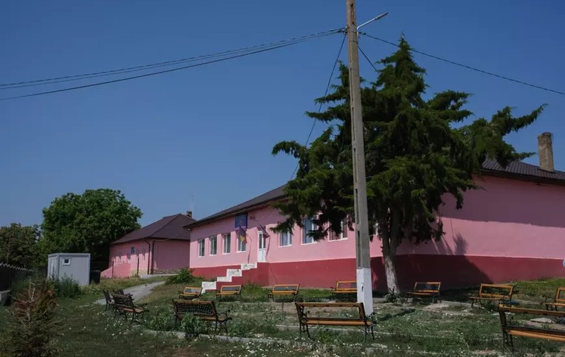 Ce pedeapsă a primit profesorul din Constanța acuzat de agresiune sexuală asupra elevilor săi. Abuzurile sale erau cunoscute în școală