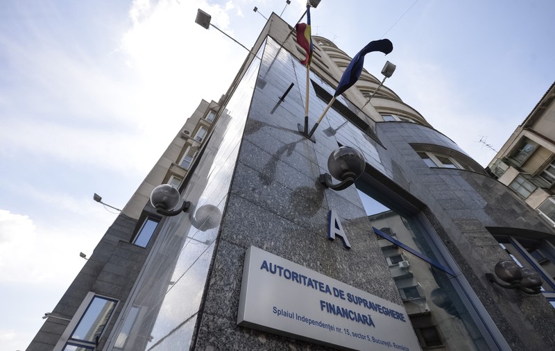 Cum arată cererea pe care trebuie să o completeze românii care nu mai vor să cotizeze la Pilonul II