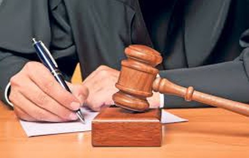 15 ROMÂNI, ACUZAŢI de ACTIVITĂŢI MAFIOTE, CONDAMNAŢI la ÎNCHISOARE în ITALIA!