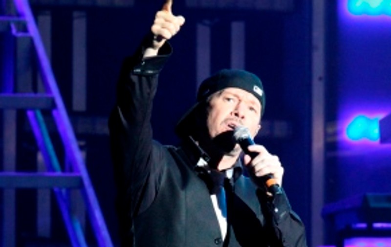 Donnie Wahlberg recunoaşte că îi datorează cariera lui Michael Jackson