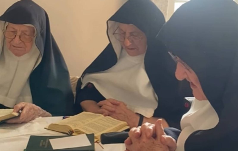 Trei măicuțe austriece de peste 80 de ani au fugit din azil și s-au întors la mănăstirea lor de lângă Salzburg