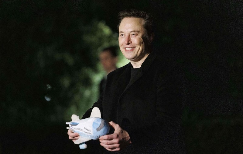 Elon Musk îi ridică în slăvi pe oamenii lui Putin care s-au întâlnit cu reprezentanții lui Trump: „Așa arată o conducere competentă”