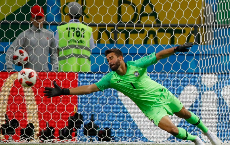 Alisson, transfer record la FC Liverpool. AS Roma a primit o ”grămadă” de bani pe portarul brazilian