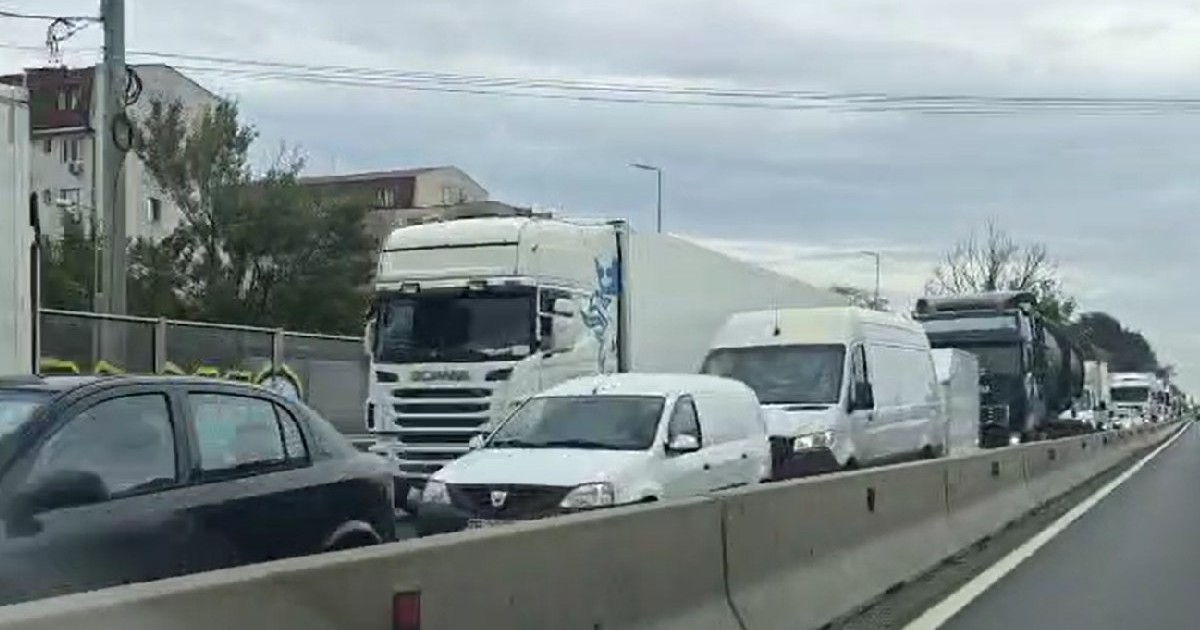 Mașini stau în coadă pe centura Bucuresti - 9 octombrie 2025