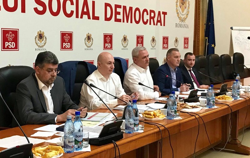 Strategia PSD pentru invalidarea referendumului lui Iohannis. Alegătorii, sfătuiţi să nu ridice buletinul de vot. Se pregăteşte miting în Capitală (surse)