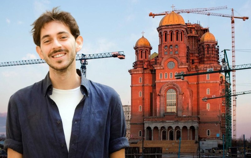 Un italian și-a dat doctoratul în Catedrala Mântuirii Neamului: „Titu Maiorescu și Spiru Haret au considerat că banii trebuie să fie folosiți pentru construcția școlilor”