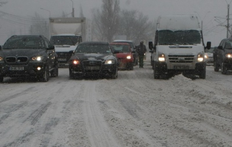 "Hoteluri de iarnă" pentru autovehiculele locuitorilor sectorului 2