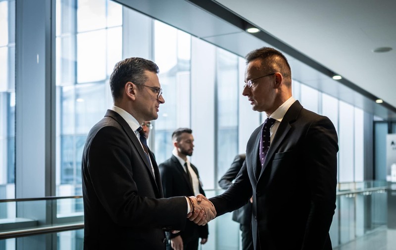 Ungaria dă semne de dezgheț în relația cu Ucraina. Ministrul de externe Szijjarto anunță „măsuri pentru a reconstrui încrederea reciprocă”