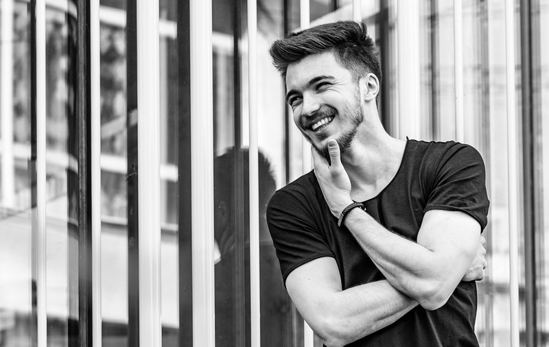 Povestea lui Vlad Morar, finalist „X Factor”. Muzica e tradiție de familie: „Tata e dirijor, iar bunicul a fost violist al Operei Române”