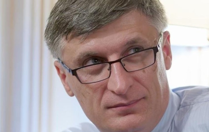 INTERVIU. Cătălin Avramescu, profesor la Universitatea București, are o poziție diferită de cea a instituției în legătură cu studiile privind identitatea de gen