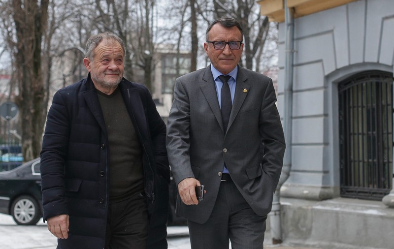Paul Stănescu, la sosire la ședința PSD pentru excluderea lui Dumitru Buzatu din partid: „Incredibil ce s-a întâmplat cu el”