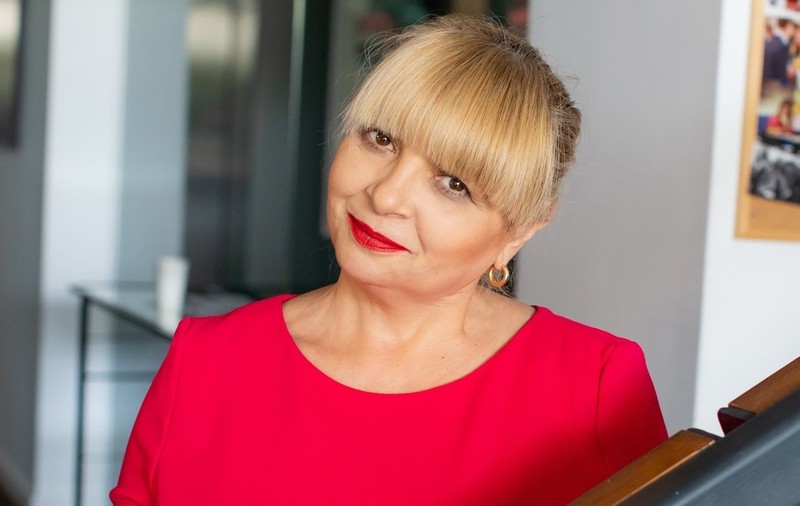 Nuami Dinescu a absolvit liceul de construcții, dar a ajuns actriță: „Munceam și 12 ore pe șantier”