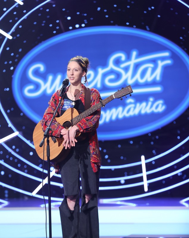 „SuperStar România”- sezonul 1. S-a încheiat etapa semifinalelor și urmează live-urile