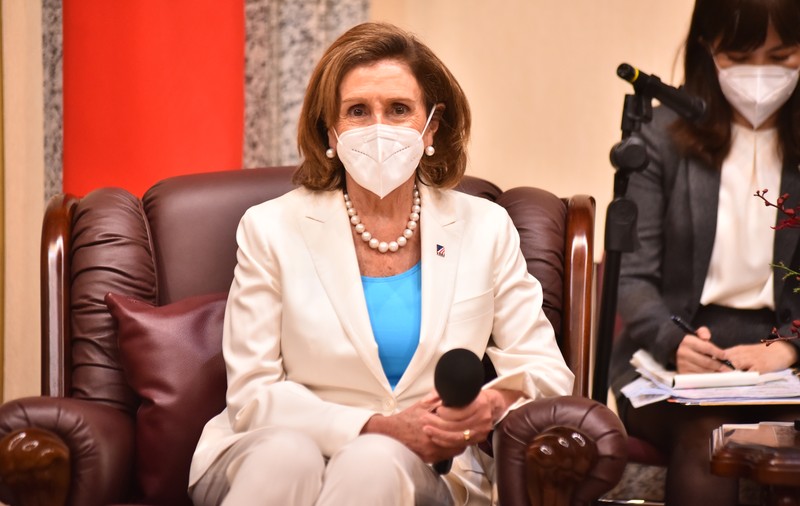 China o sancţionează pe Nancy Pelosi pentru vizita „provocatoare” în Taiwan