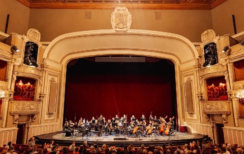 scena-opera-nationala-bucuresti