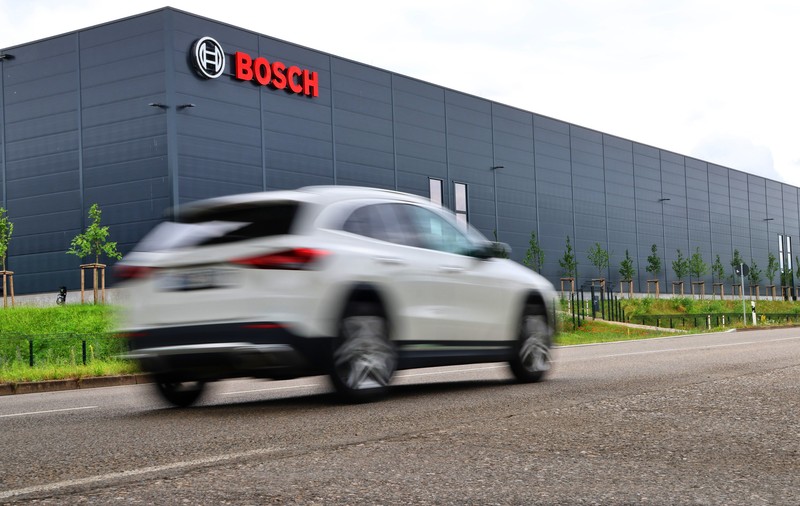 Bosch dă afară 13.000 de angajați pentru a reduce costurile. Grupul german are șase fabrici și centre de dezvoltare în România