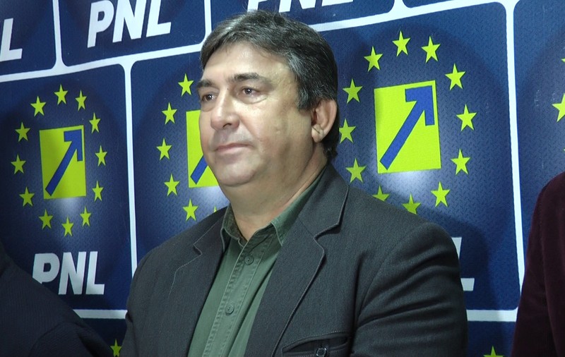 Garda de corp a lui Iliescu și Constantinescu, candidat la primărie