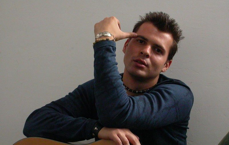 Mihai Vulpe de la "Românii au Talent" îşi îngraşă fanii! Vezi de ce!