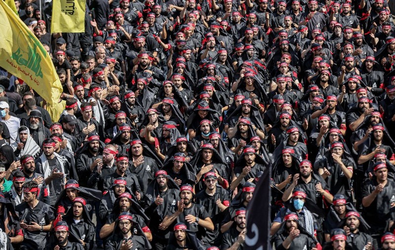 Ce este Hezbollah, gruparea libaneză mult mai puternică decât Hamas, și cât de mare este riscul intrării sale în război împotriva Israelului