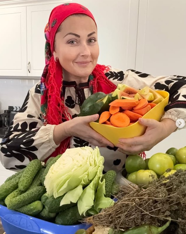 Rețeta de murături asortate recomandată de Gabriela Cristea. Cu ce se laudă vedeta. „Să aveți belșug cu carul”