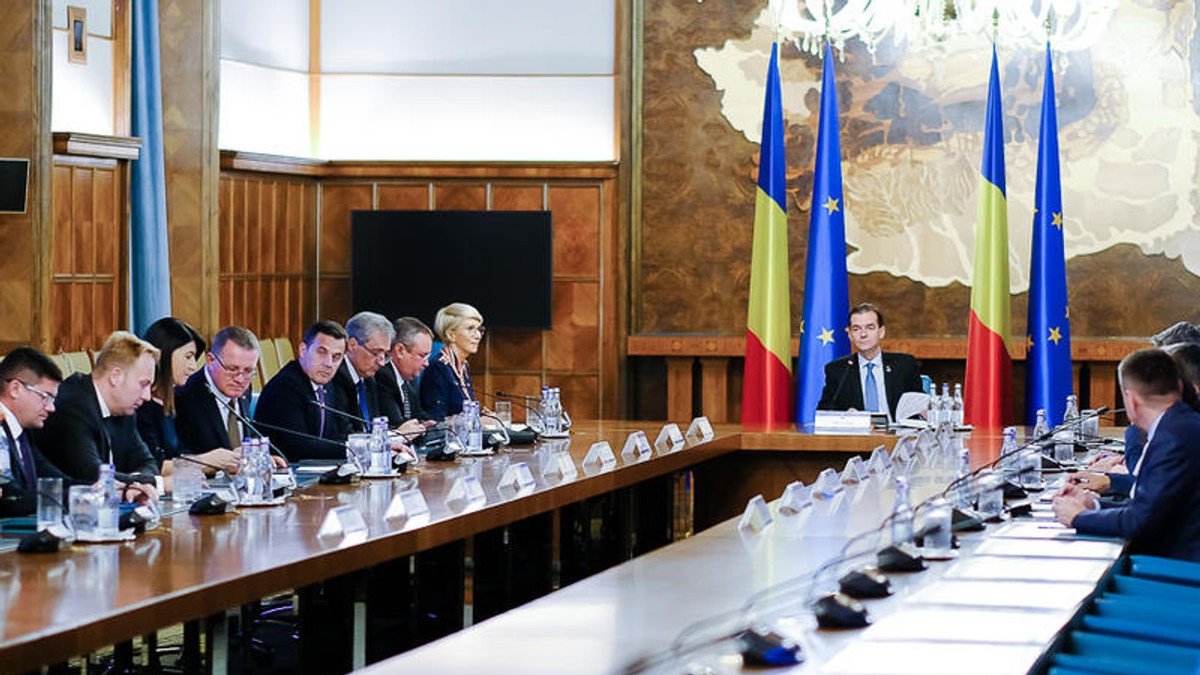Guvernul Orban își asumă răspunderea joi în Parlament. În cât timp poate fi depusă moțiunea de cenzură