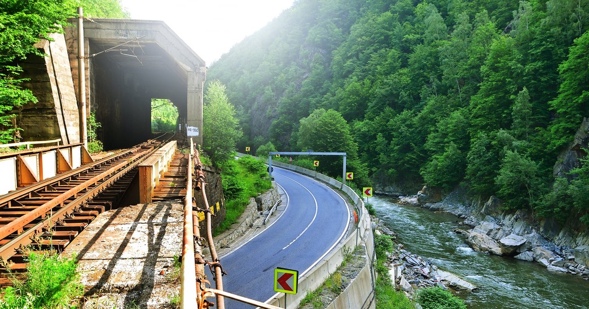 fotografie Parcul National Defileul Jiului - Defileul Jiului National Park