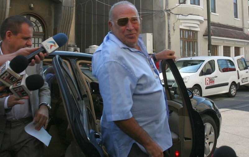 La asta sigur nu te-ai fi aşteptat! CONCLUZIA SURPRINZĂTOARE la care a ajuns Cosmin Guşă în legătură cu ochelarii lui Dan Voiculescu